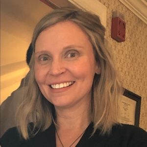 Meet your Posher, Sara